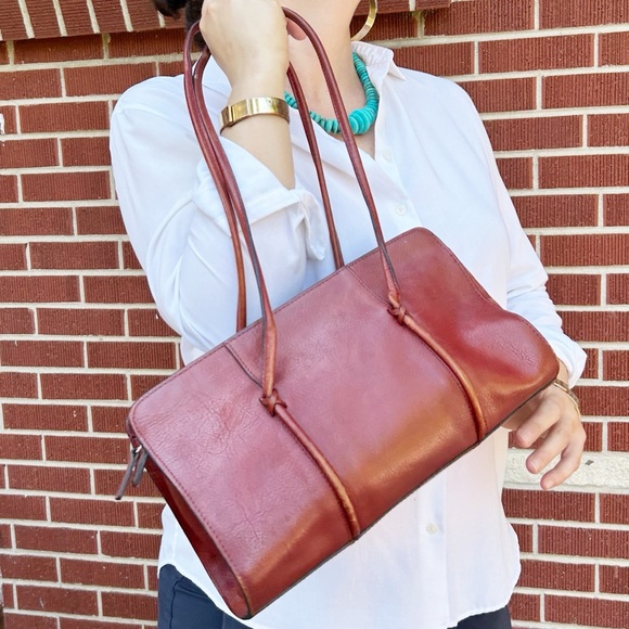 VINTAGE Italian 🇮🇹 Leather Top Handle Barrel bag Wilson’s Pelle Studios - Picture 14 of 14